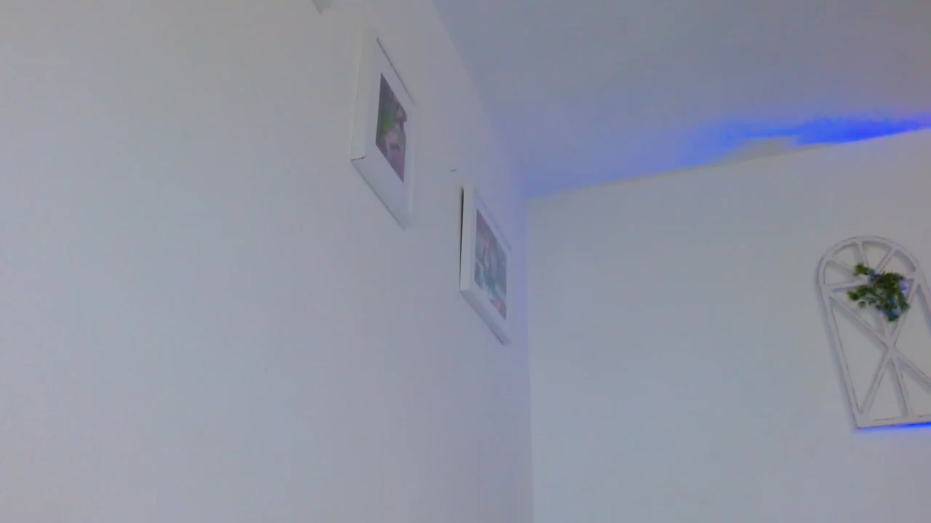 Gallery image thumbnail from Bunni_'s myfreecams stream on, 12/05/2023, 07:12 image 18 of 20