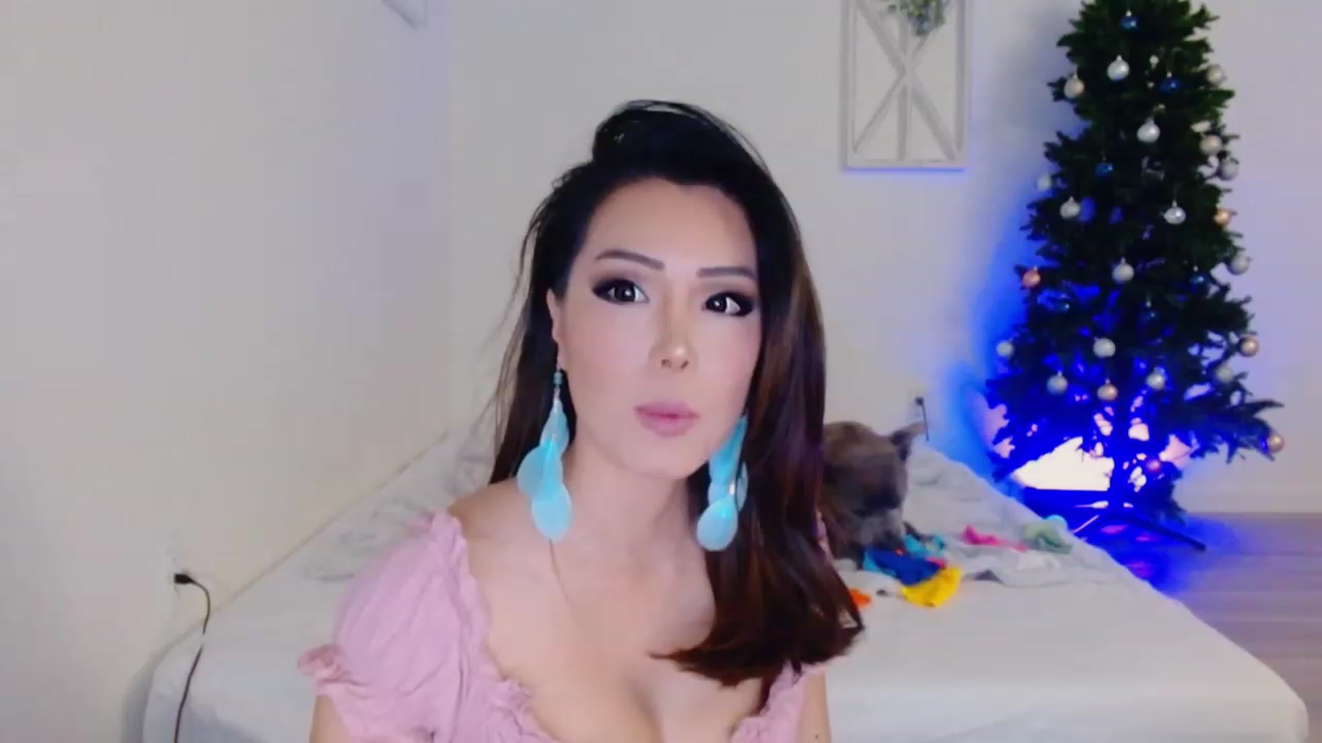 Gallery image thumbnail from Bunni_'s myfreecams stream on, 12/06/2023, 07:45 image 1 of 20