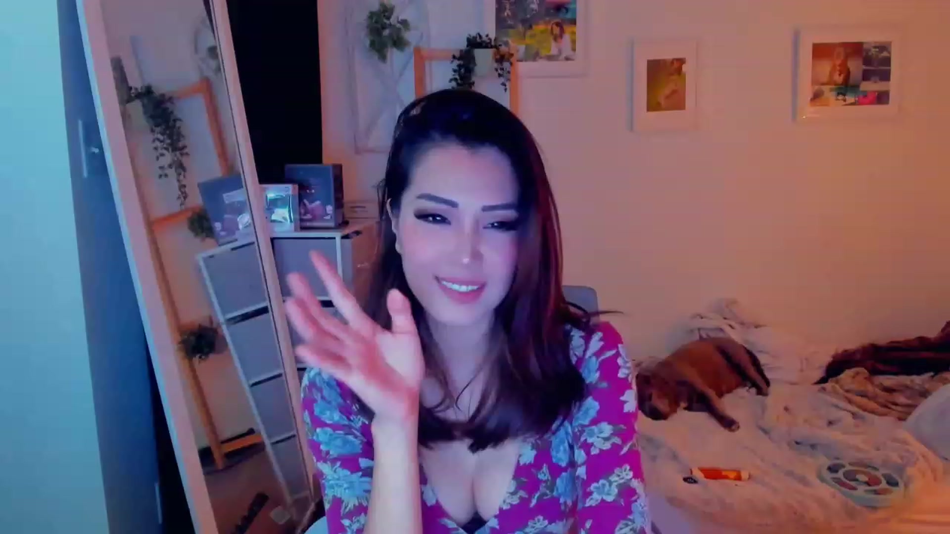 Gallery image thumbnail from Bunni_'s myfreecams stream on, 12/17/2023, 09:22 image 16 of 20