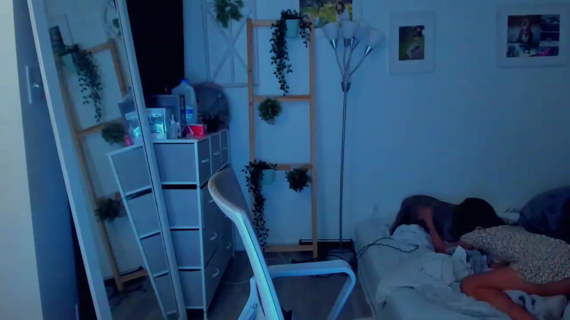 Gallery image thumbnail from Bunni_'s myfreecams stream on, 12/20/2023, 06:55 image 9 of 20