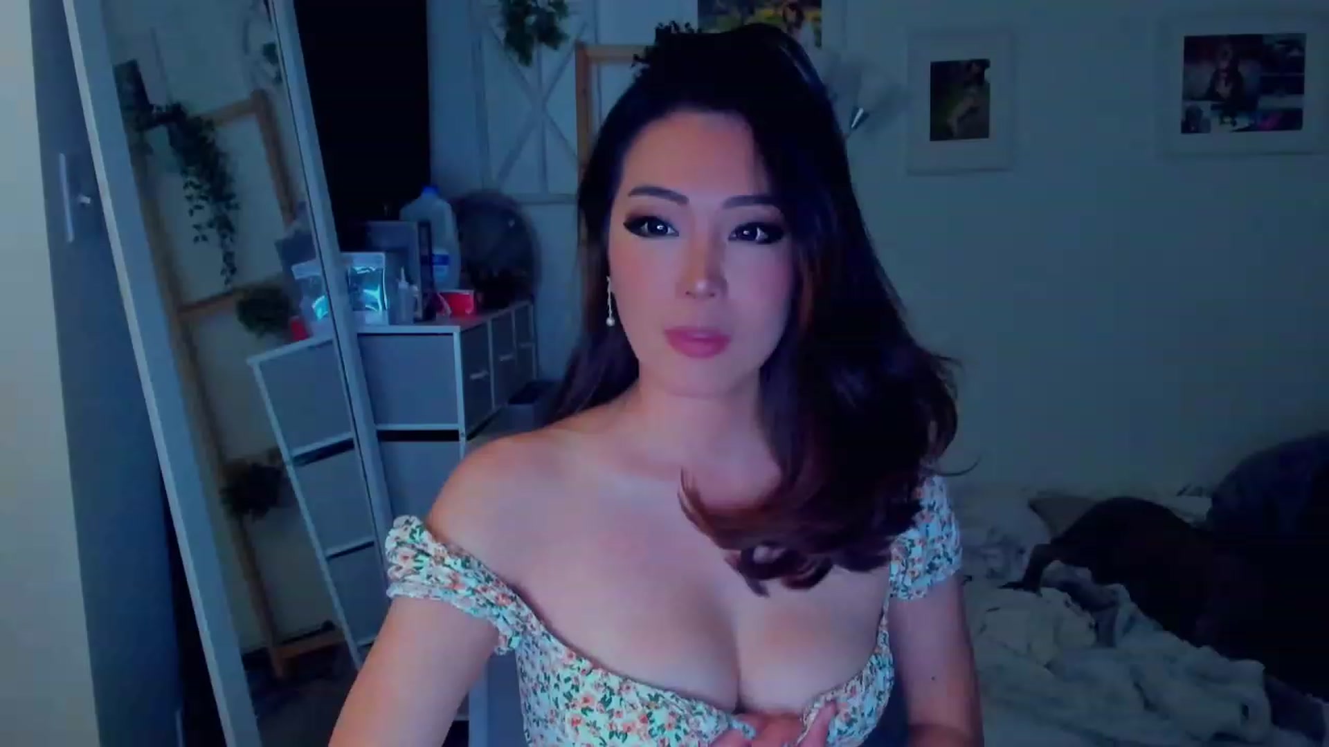 Gallery image thumbnail from Bunni_'s myfreecams stream on, 12/20/2023, 06:55 image 19 of 20