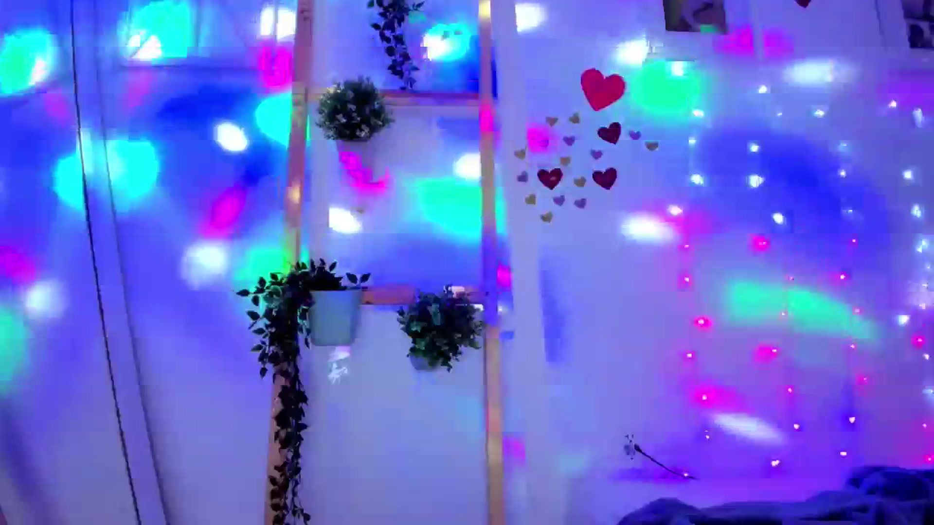 Gallery image thumbnail from Bunni_'s myfreecams stream on, 01/12/2024, 07:43 image 7 of 20
