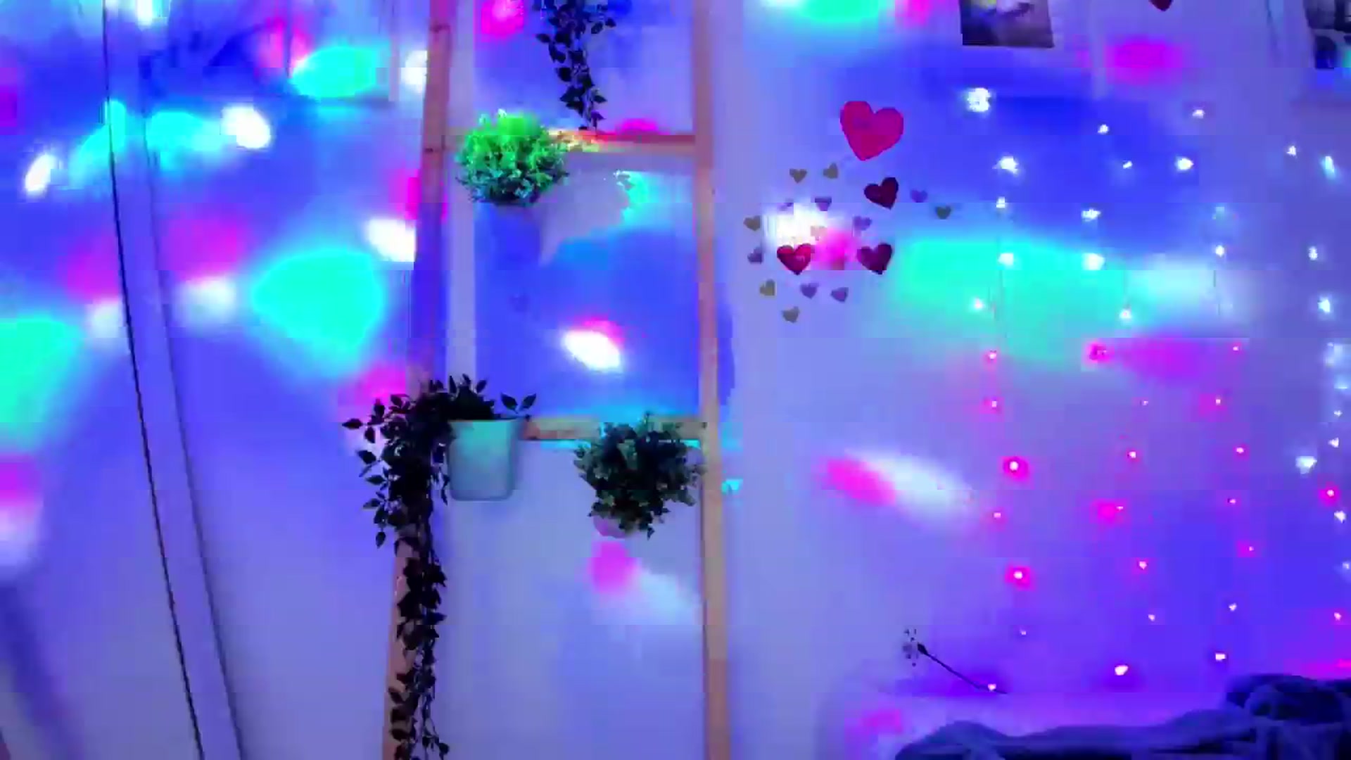Gallery image thumbnail from Bunni_'s myfreecams stream on, 01/12/2024, 07:43 image 8 of 20