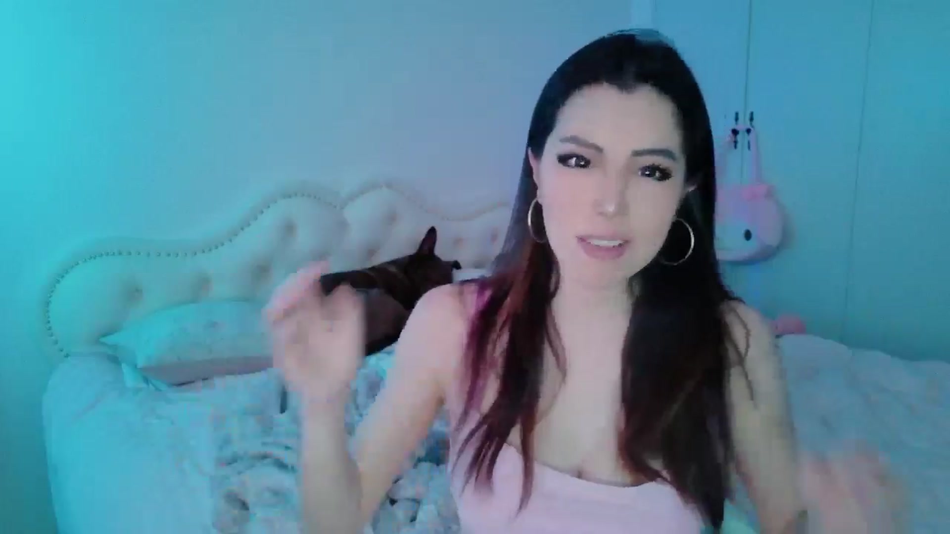 Gallery image thumbnail from Bunni_'s myfreecams stream on, 04/29/2026, 05:25 image 15 of 20