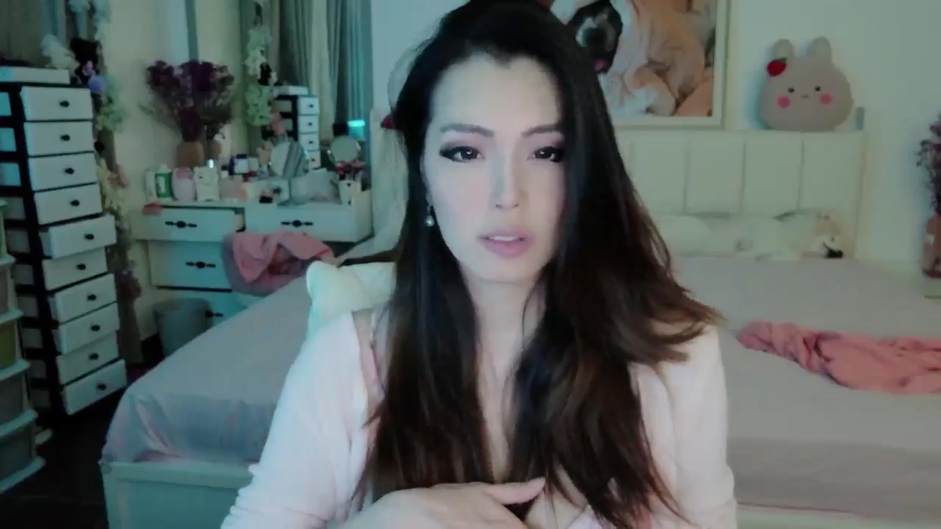 Gallery image thumbnail from Bunni_'s myfreecams stream on, 05/08/2026, 05:53 image 20 of 20