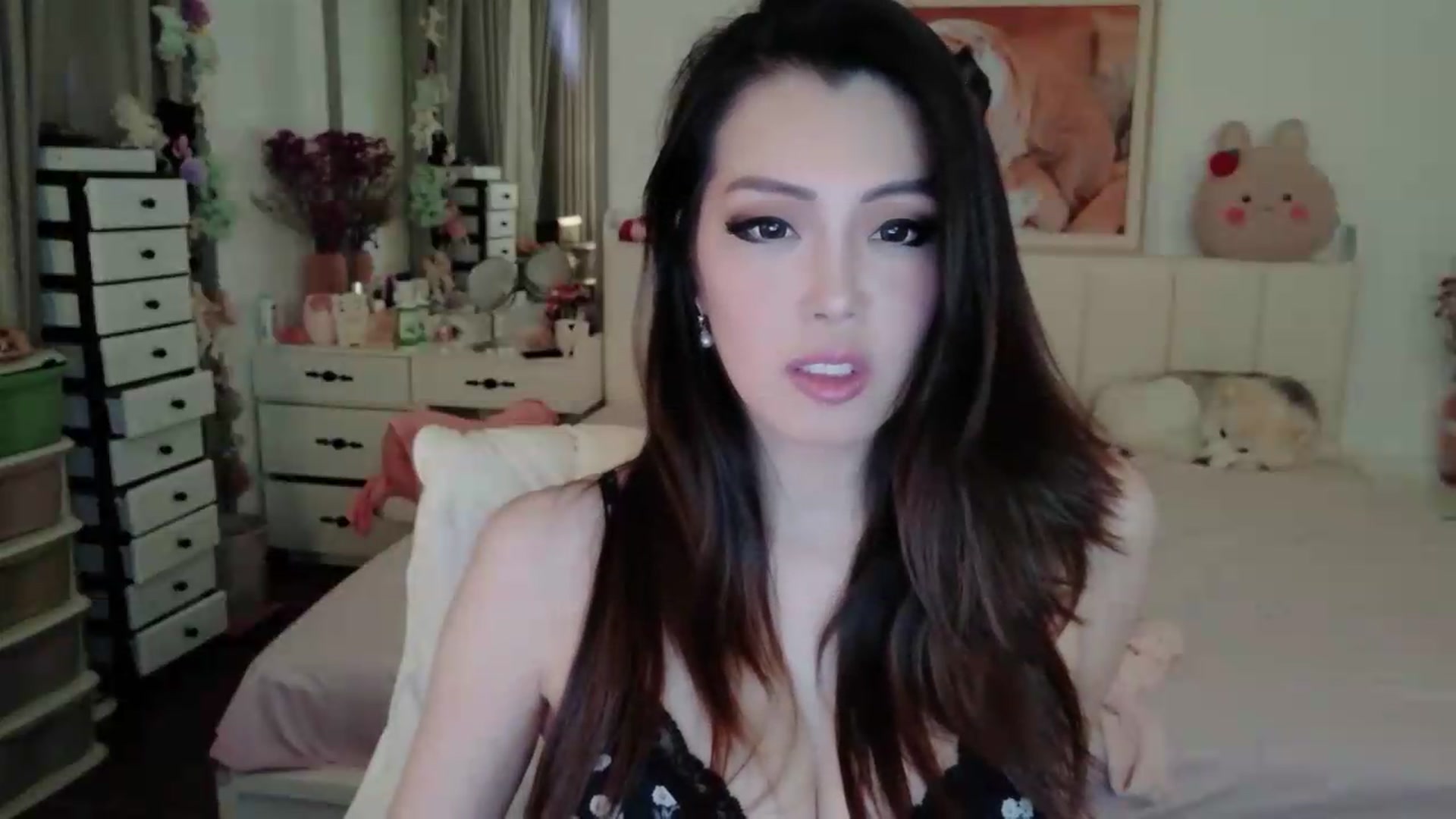 Gallery image thumbnail from Bunni_'s myfreecams stream on, 05/09/2026, 06:08 image 5 of 20