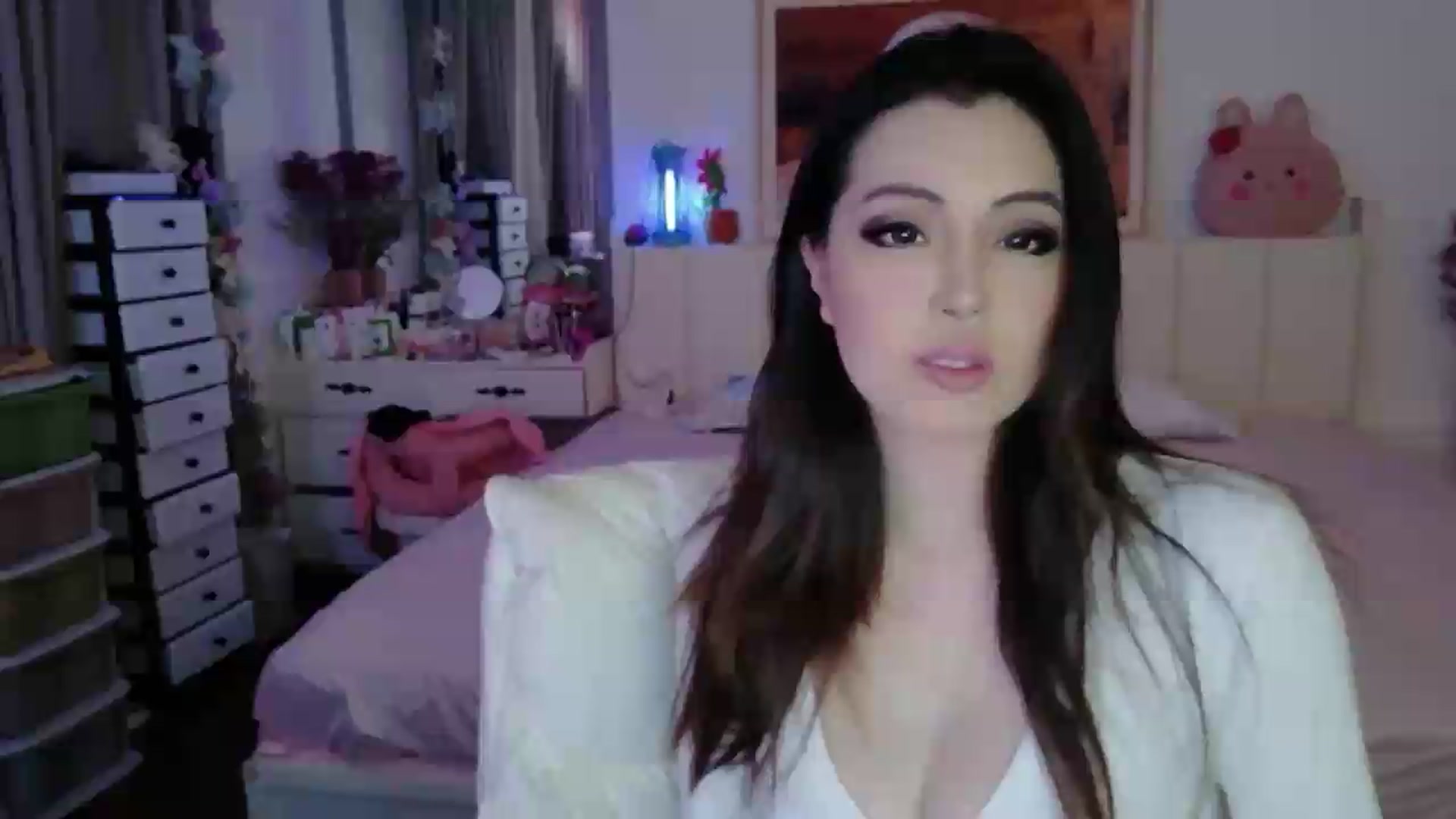 Gallery image thumbnail from Bunni_'s myfreecams stream on, 05/16/2026, 05:48 image 10 of 20