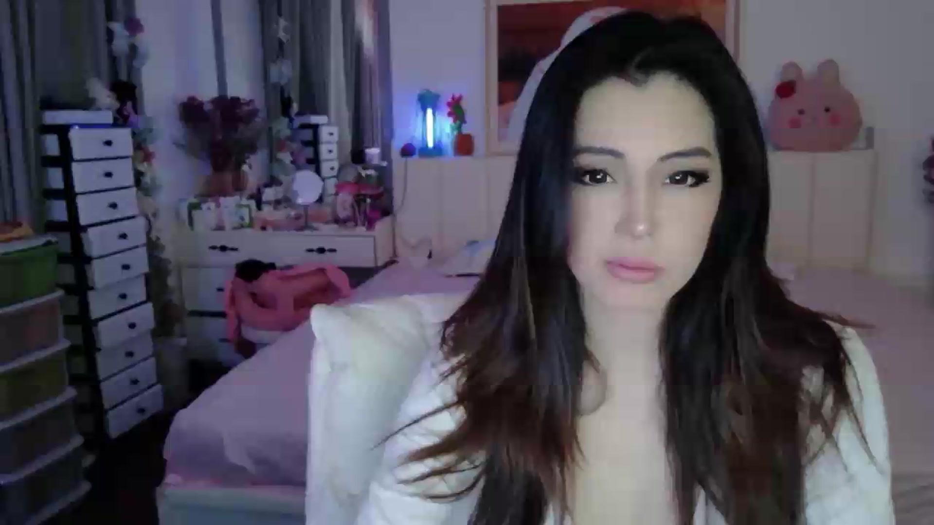 Gallery image thumbnail from Bunni_'s myfreecams stream on, 05/16/2026, 05:48 image 8 of 20