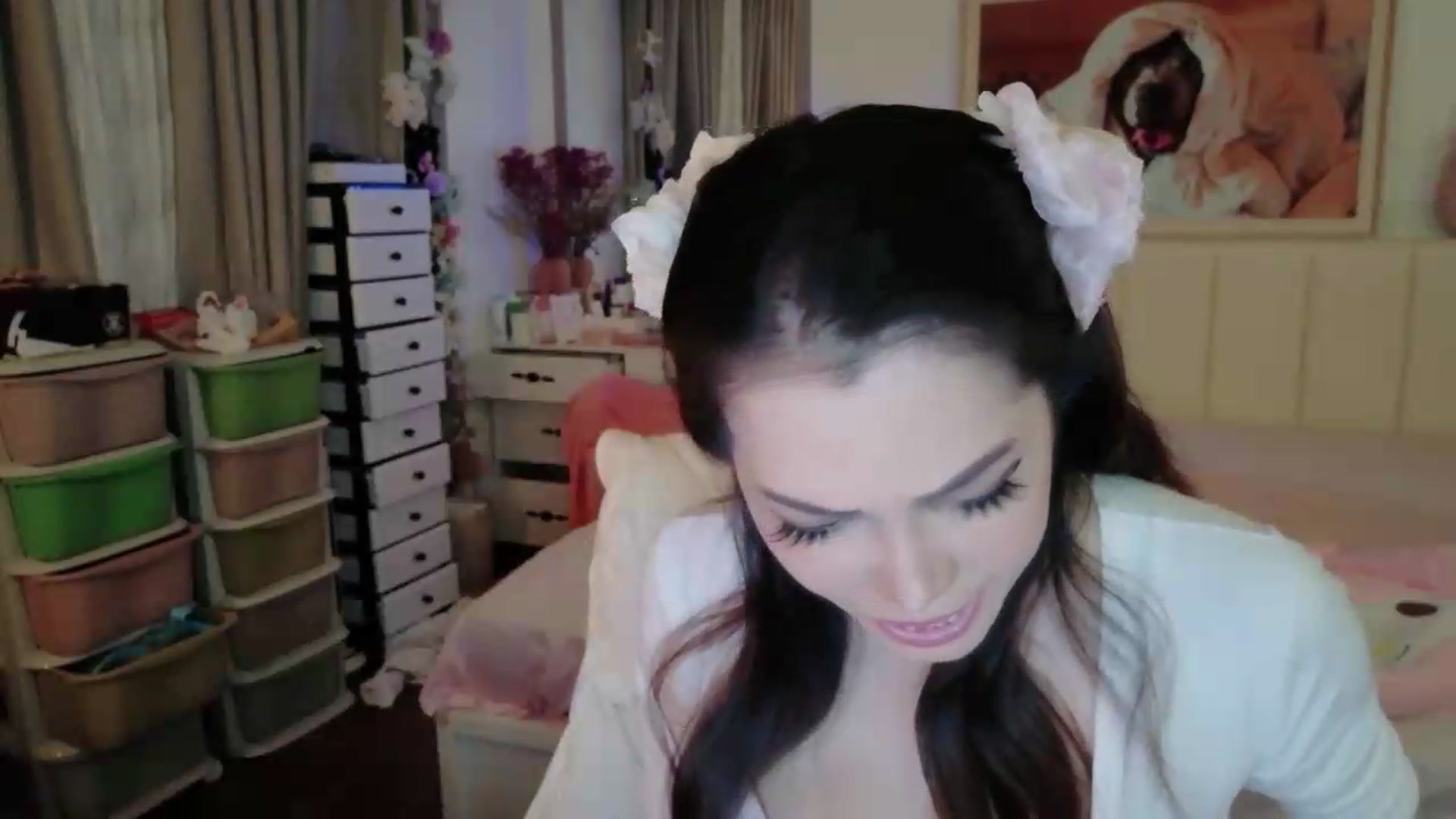 Gallery image thumbnail from Bunni_'s myfreecams stream on, 05/17/2026, 06:04 image 5 of 20