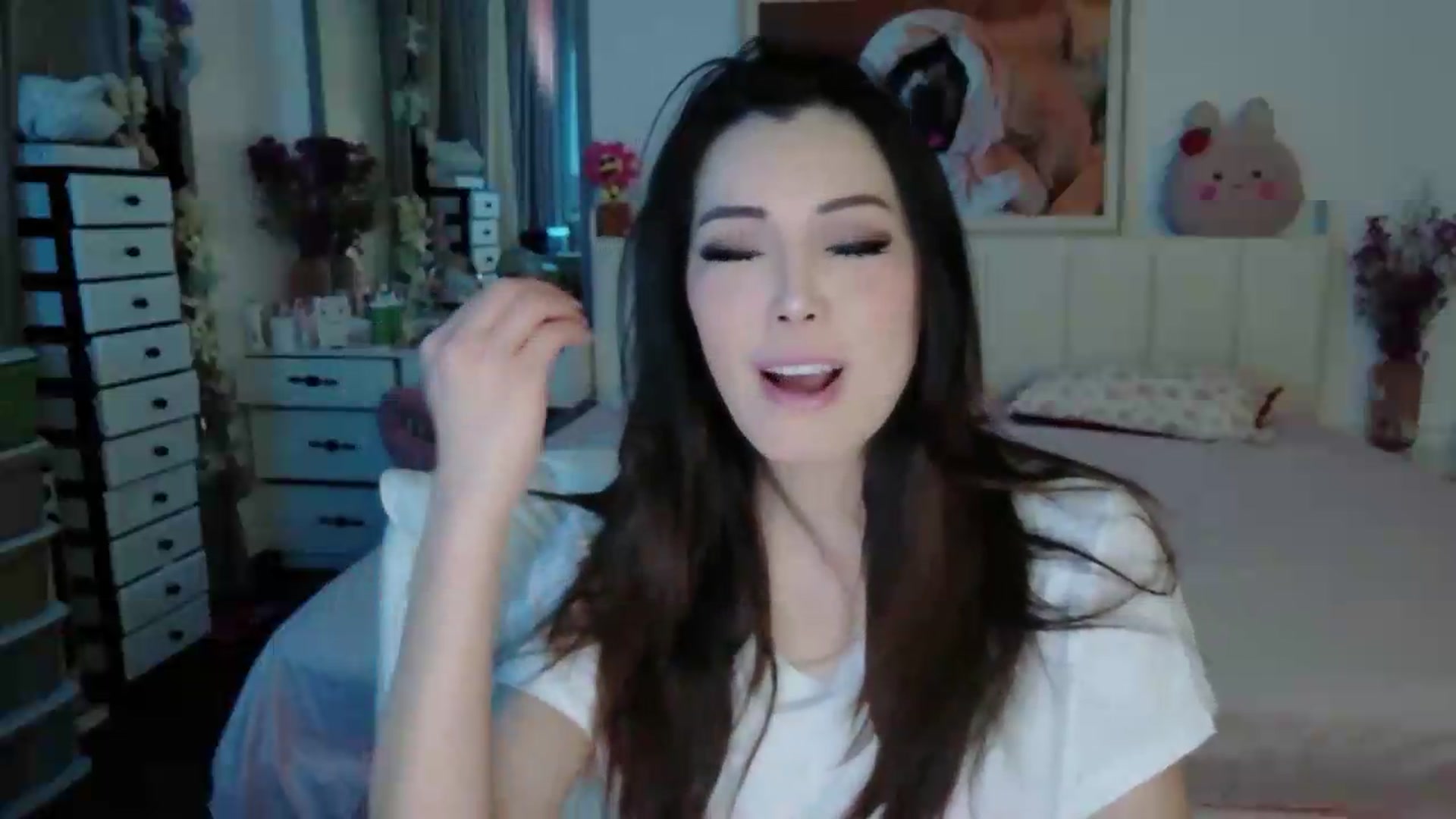 Gallery image thumbnail from Bunni_'s myfreecams stream on, 06/02/2026, 04:46 image 12 of 20