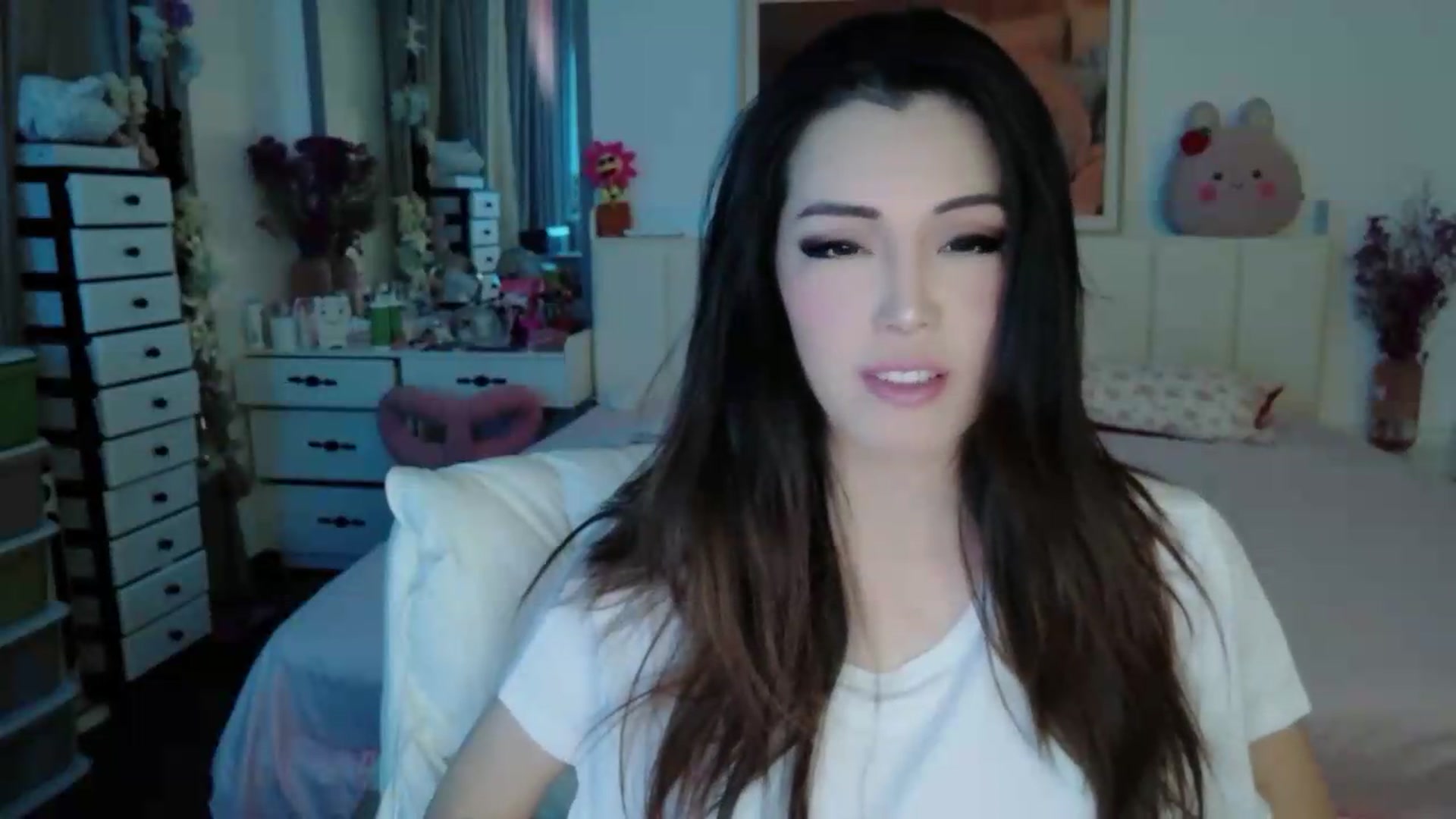 Gallery image thumbnail from Bunni_'s myfreecams stream on, 06/02/2026, 04:46 image 16 of 20