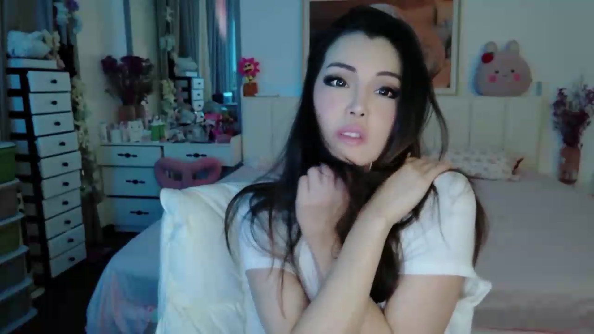 Gallery image thumbnail from Bunni_'s myfreecams stream on, 06/02/2026, 04:46 image 2 of 20