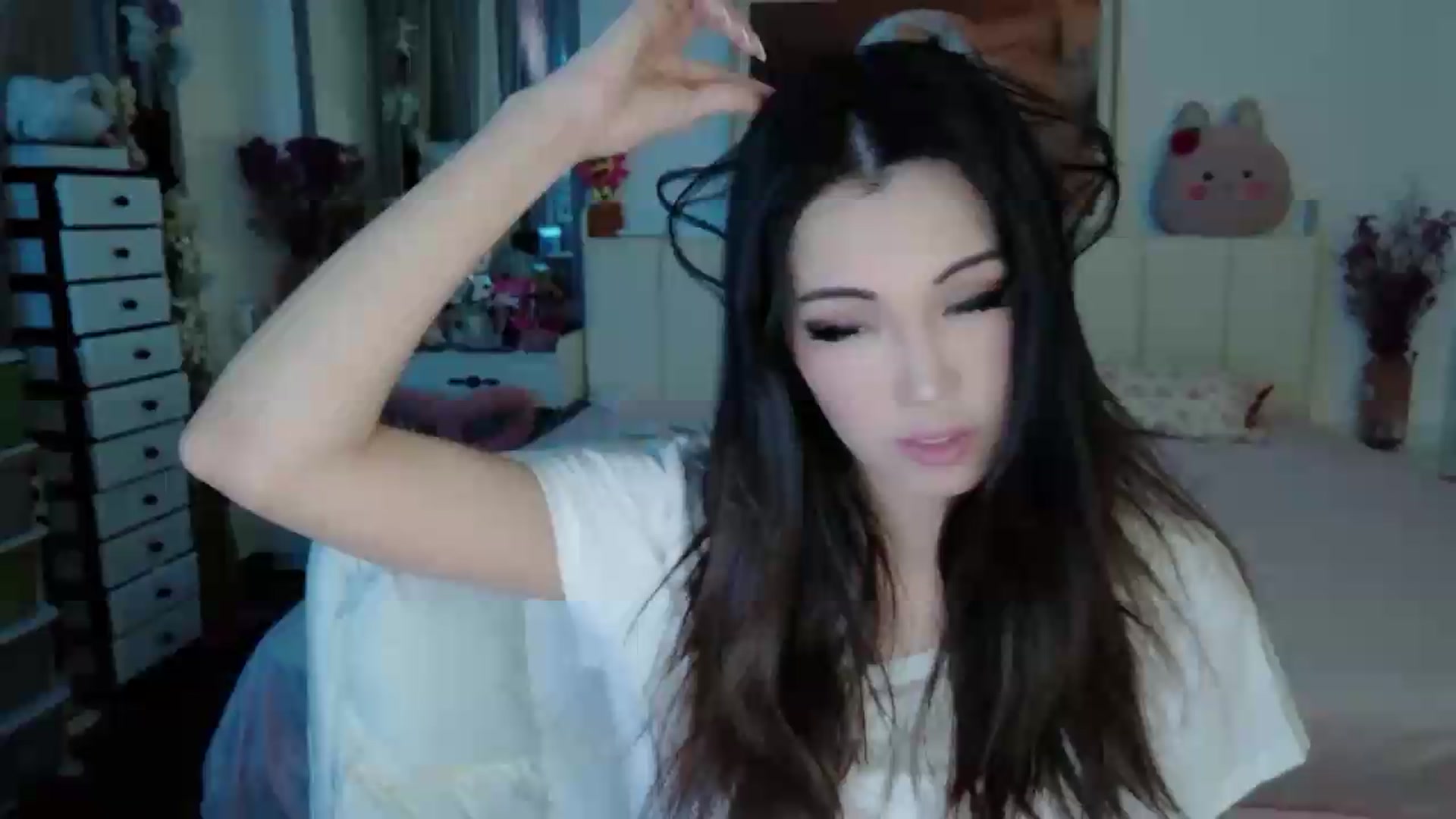 Gallery image thumbnail from Bunni_'s myfreecams stream on, 06/02/2026, 05:46 image 1 of 20