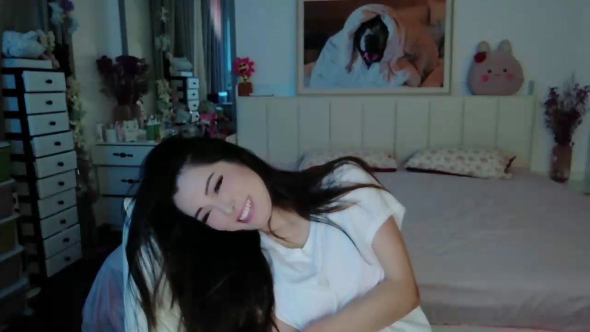 Gallery image thumbnail from Bunni_'s myfreecams stream on, 06/02/2026, 05:46 image 3 of 20