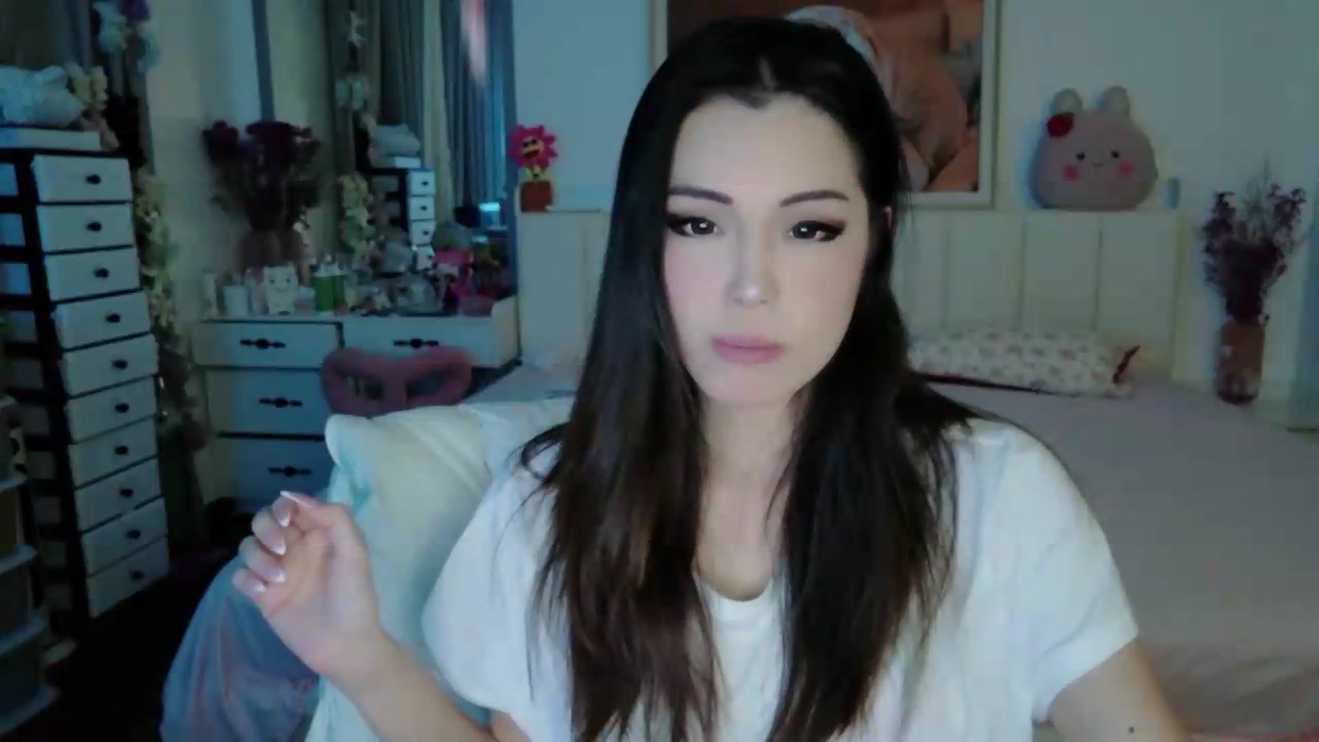 Gallery image thumbnail from Bunni_'s myfreecams stream on, 06/02/2026, 05:46 image 18 of 20