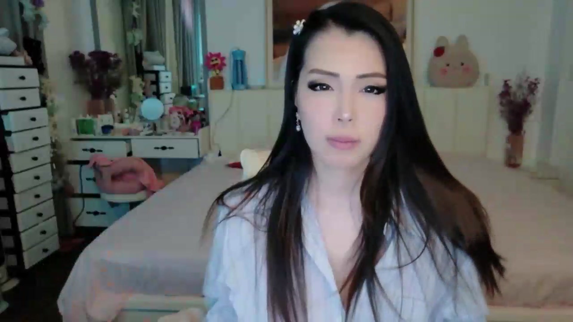 Gallery image thumbnail from Bunni_'s myfreecams stream on, 06/03/2026, 05:11 image 16 of 20