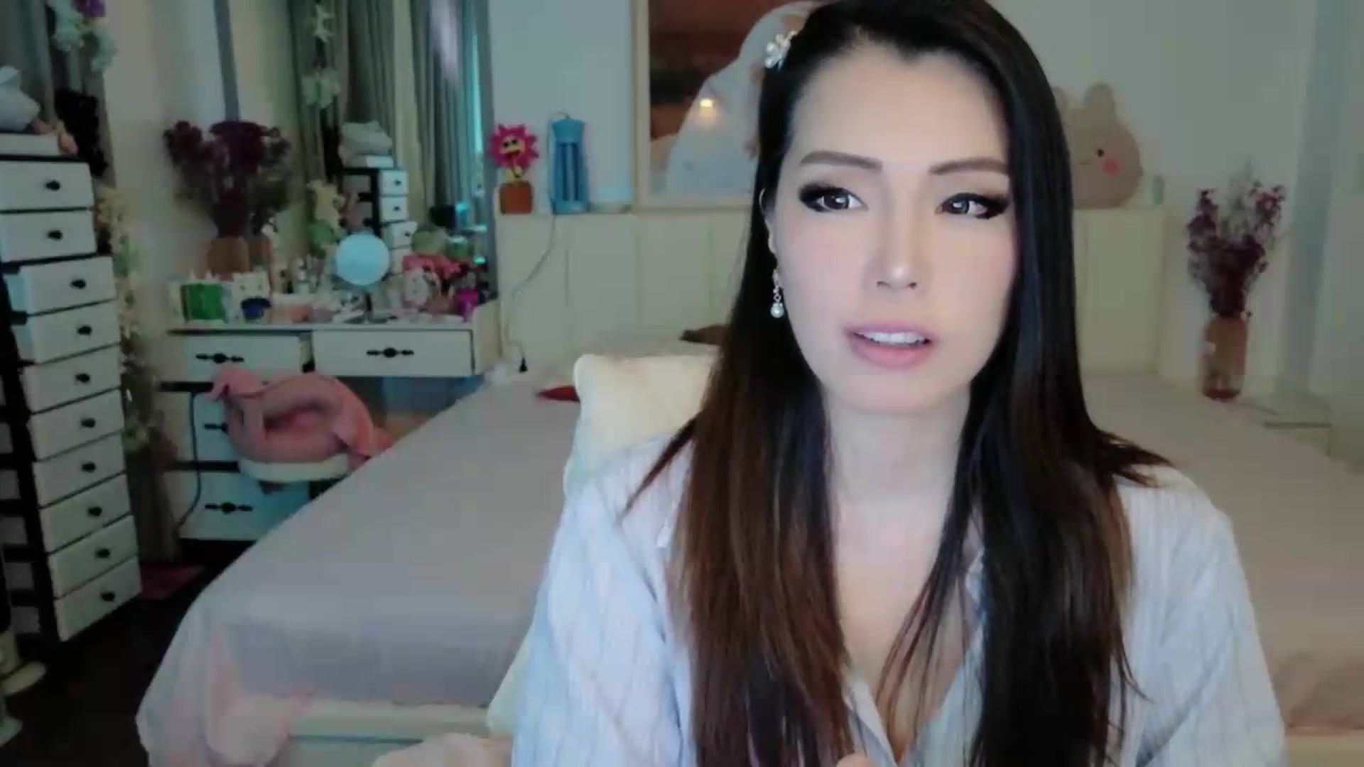 Gallery image thumbnail from Bunni_'s myfreecams stream on, 06/03/2026, 05:11 image 12 of 20
