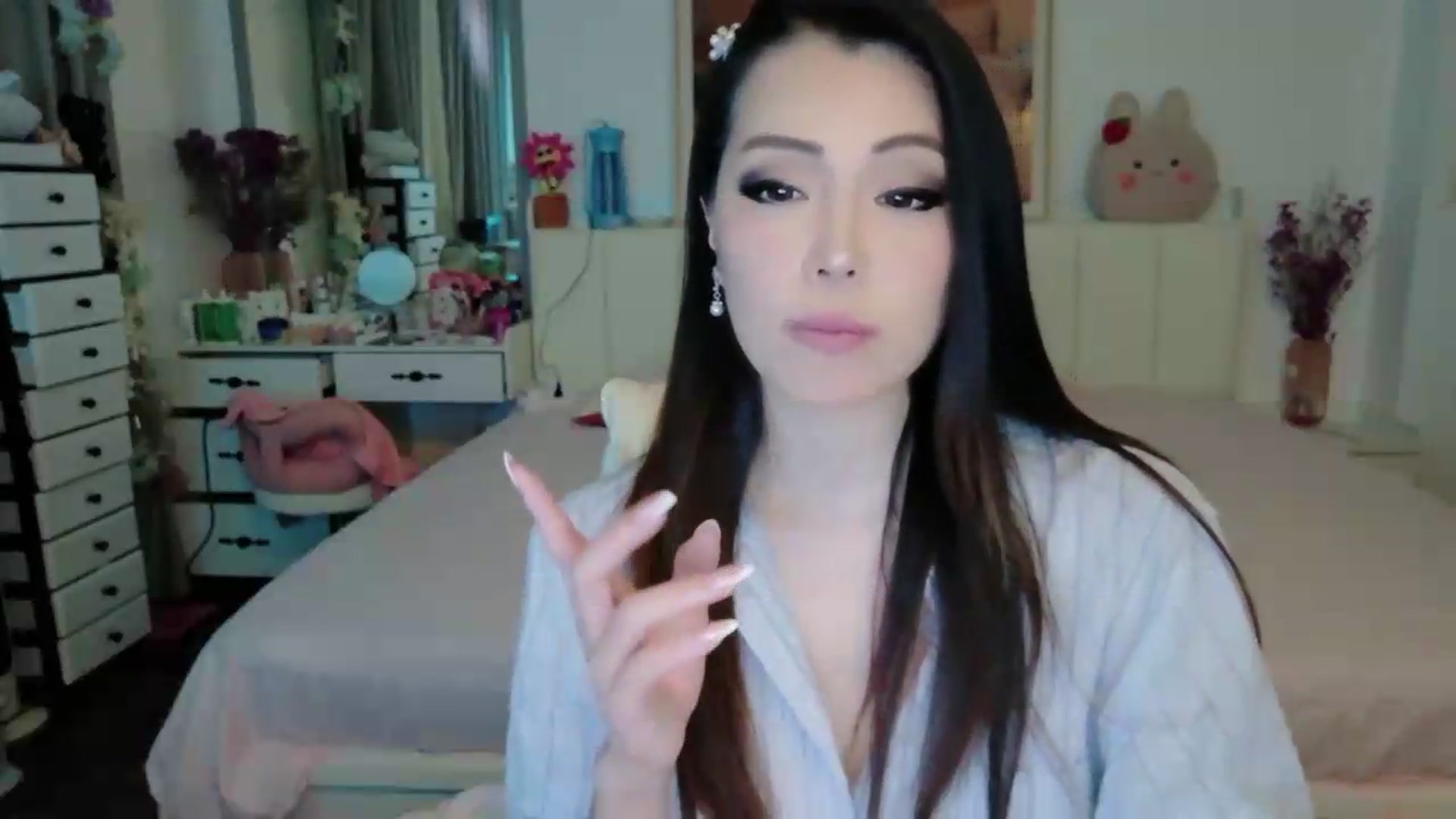 Gallery image thumbnail from Bunni_'s myfreecams stream on, 06/03/2026, 05:11 image 4 of 20