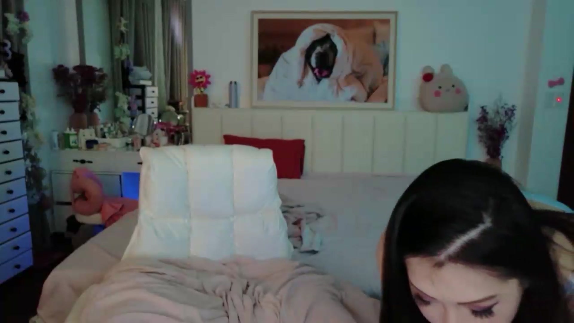 Gallery image thumbnail from Bunni_'s myfreecams stream on, 06/08/2026, 05:38 image 10 of 20