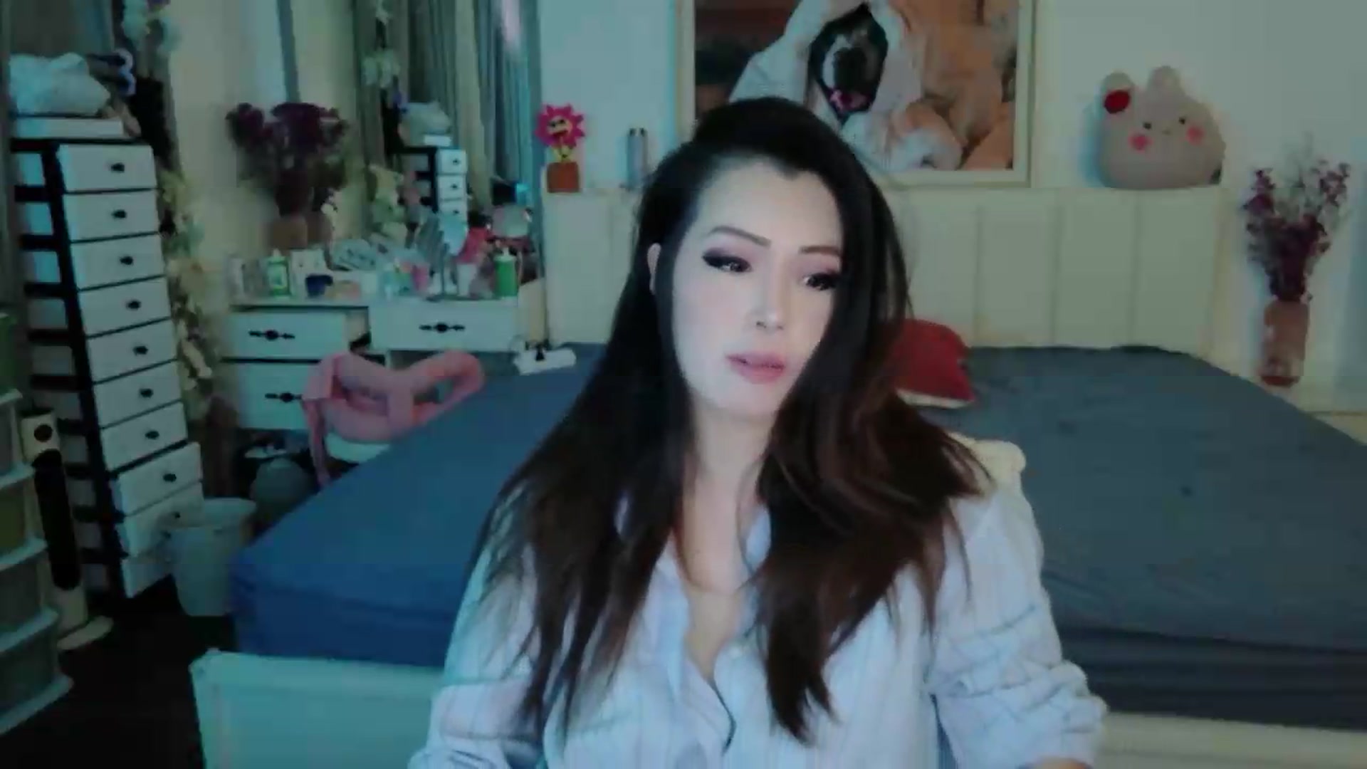 Gallery image thumbnail from Bunni_'s myfreecams stream on, 06/10/2026, 06:18 image 7 of 20