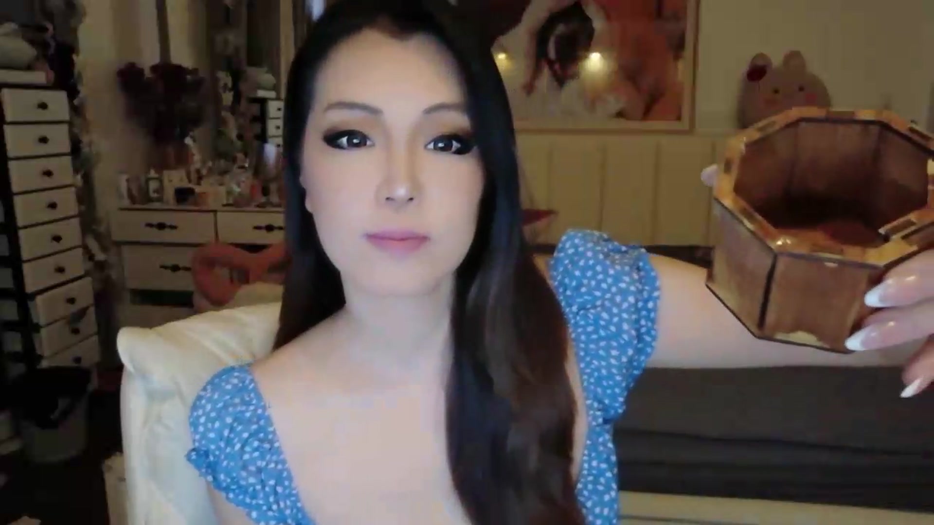 Gallery image thumbnail from Bunni_'s myfreecams stream on, 06/12/2026, 05:28 image 3 of 20