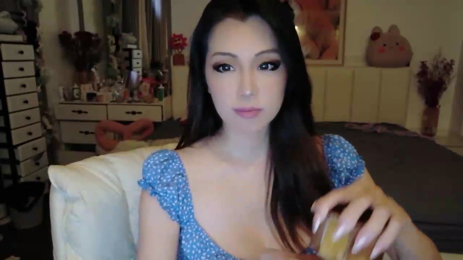 Gallery image thumbnail from Bunni_'s myfreecams stream on, 06/12/2026, 05:28 image 2 of 20