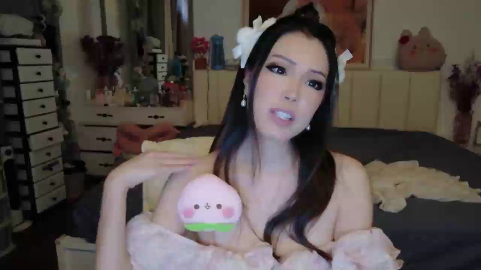 Gallery image thumbnail from Bunni_'s myfreecams stream on, 06/19/2026, 04:53 image 19 of 20