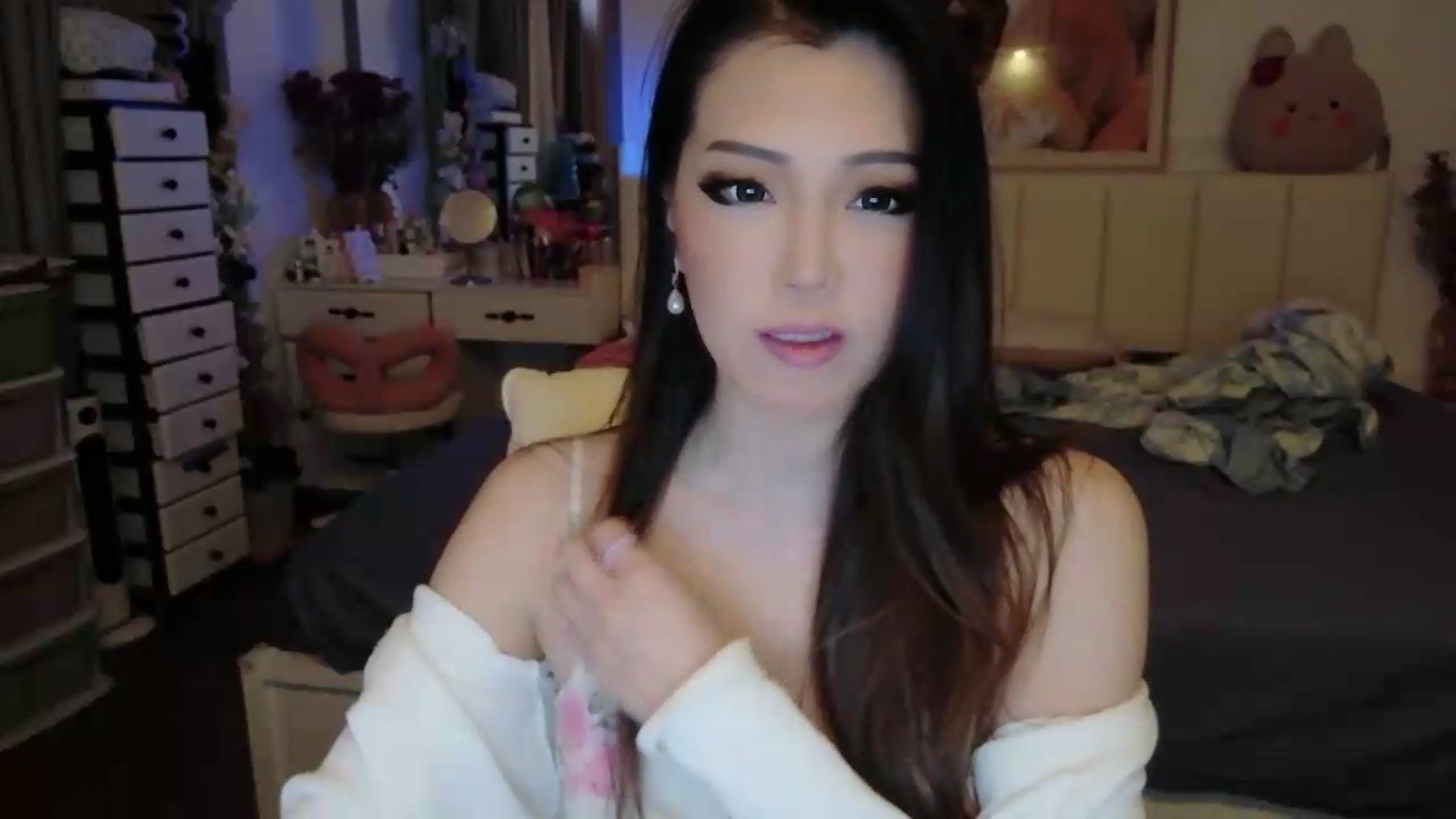 Gallery image thumbnail from Bunni_'s myfreecams stream on, 06/20/2026, 05:58 image 13 of 20