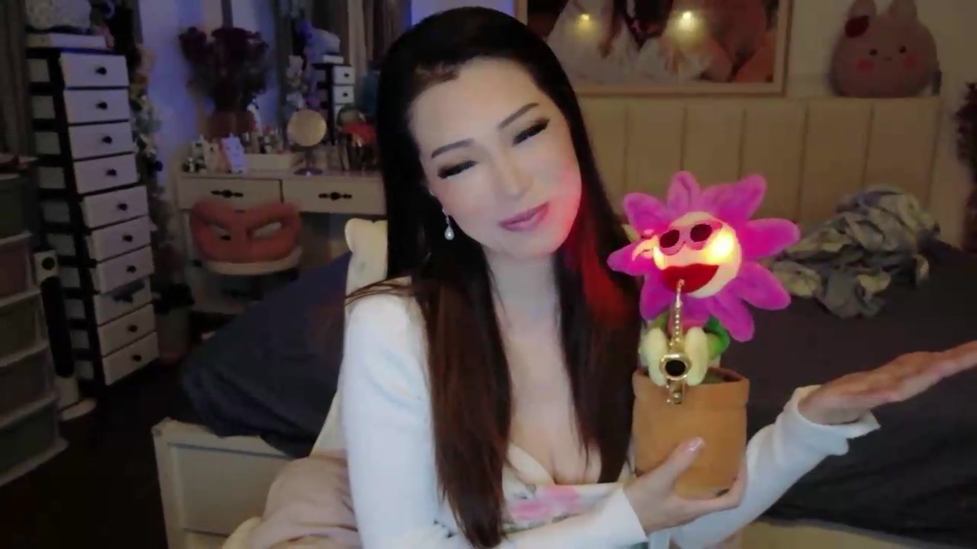 Gallery image thumbnail from Bunni_'s myfreecams stream on, 06/20/2026, 05:58 image 8 of 20