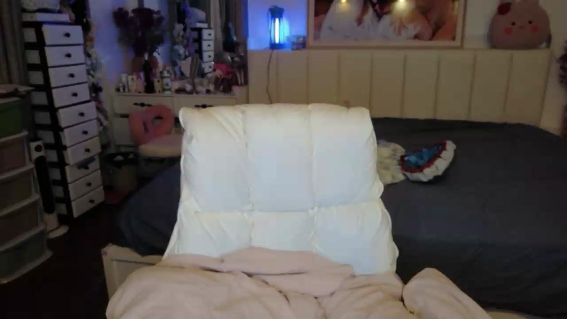 Gallery image thumbnail from Bunni_'s myfreecams stream on, 06/21/2026, 04:54 image 14 of 20