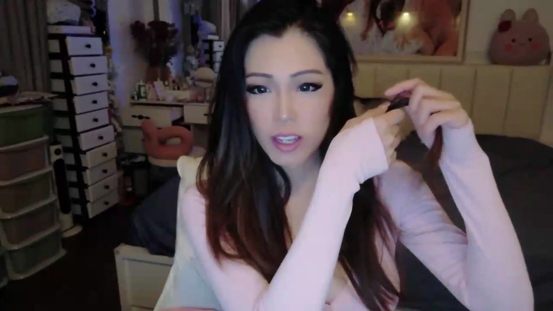 Gallery image thumbnail from Bunni_'s myfreecams stream on, 06/23/2026, 05:45 image 2 of 20
