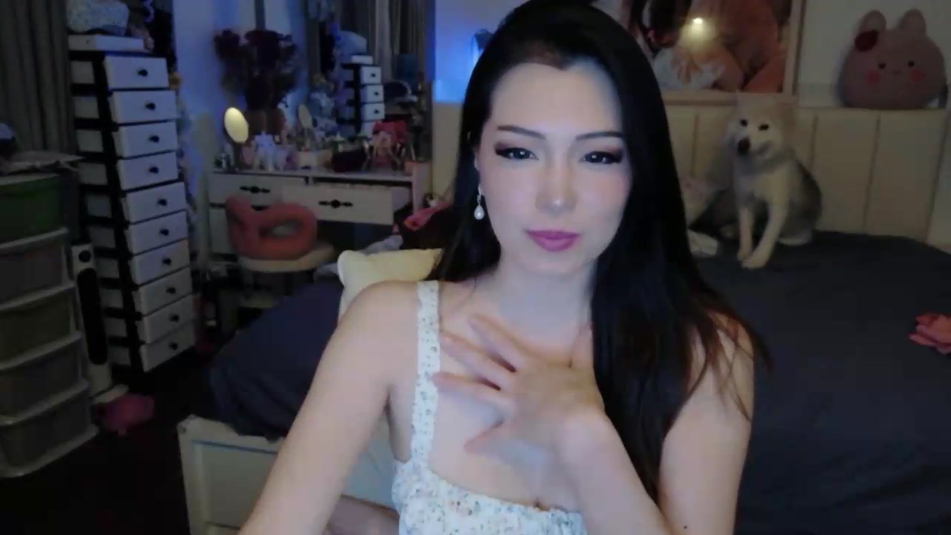 Gallery image thumbnail from Bunni_'s myfreecams stream on, 06/24/2026, 06:05 image 16 of 20