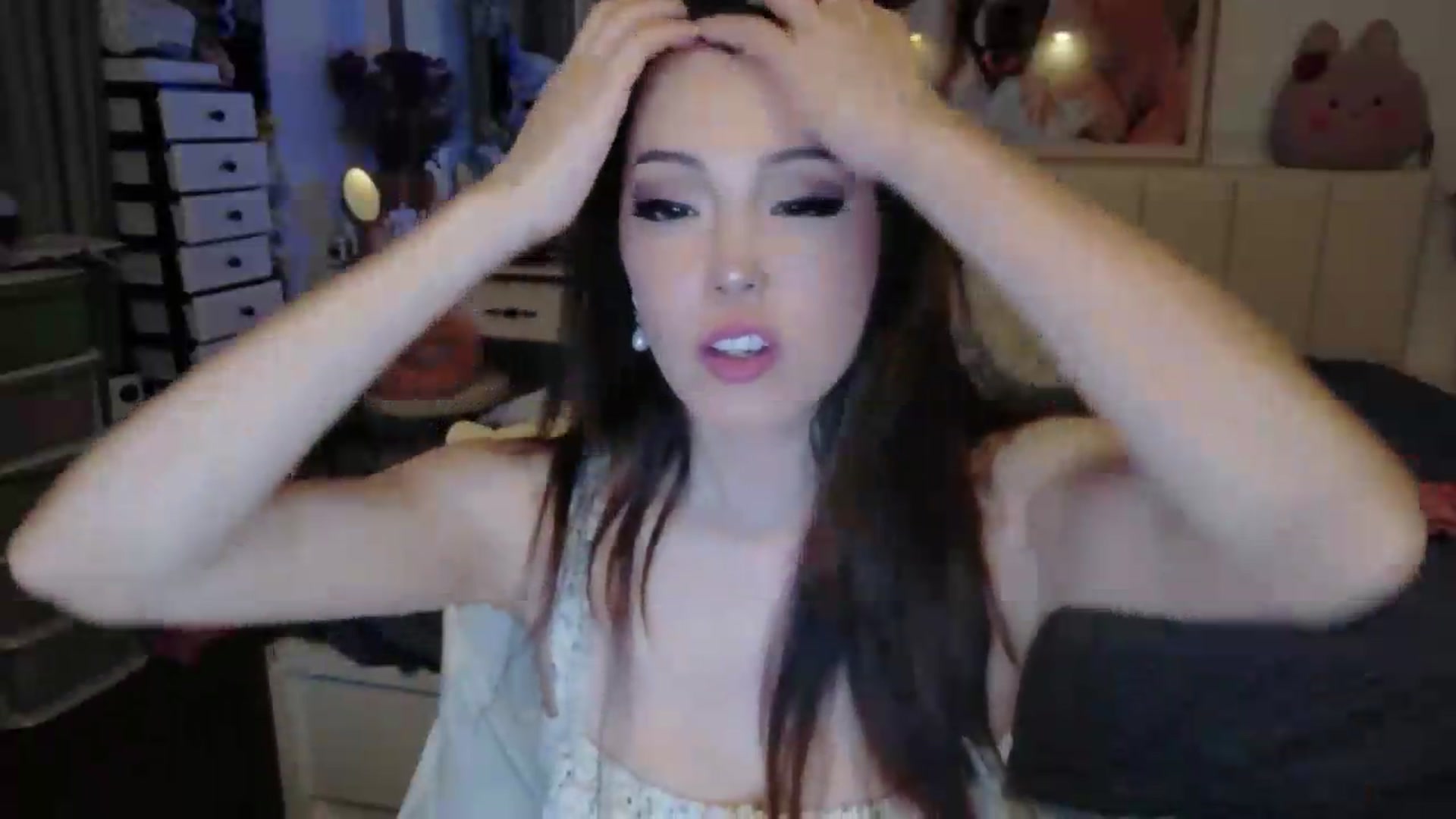 Gallery image thumbnail from Bunni_'s myfreecams stream on, 06/24/2026, 06:05 image 8 of 20
