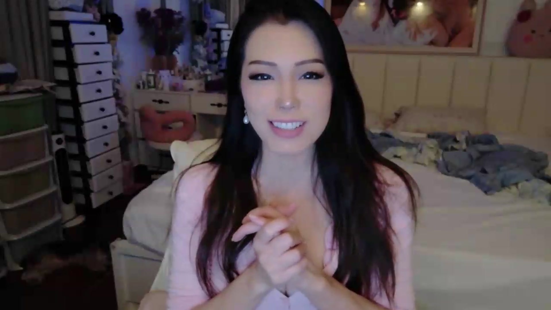 Gallery image thumbnail from Bunni_'s myfreecams stream on, 06/25/2026, 05:26 image 3 of 20