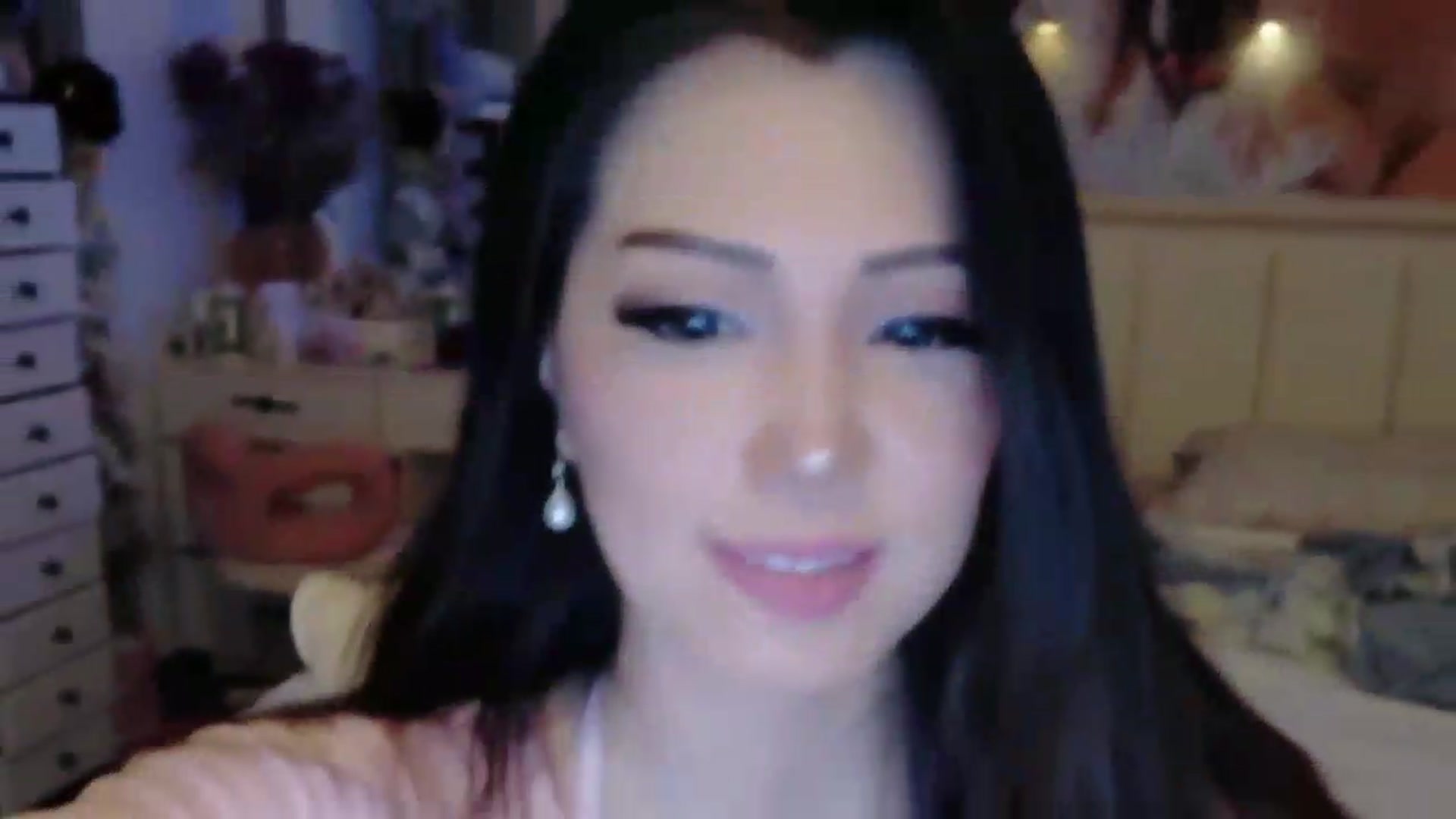 Gallery image thumbnail from Bunni_'s myfreecams stream on, 06/25/2026, 05:26 image 14 of 20