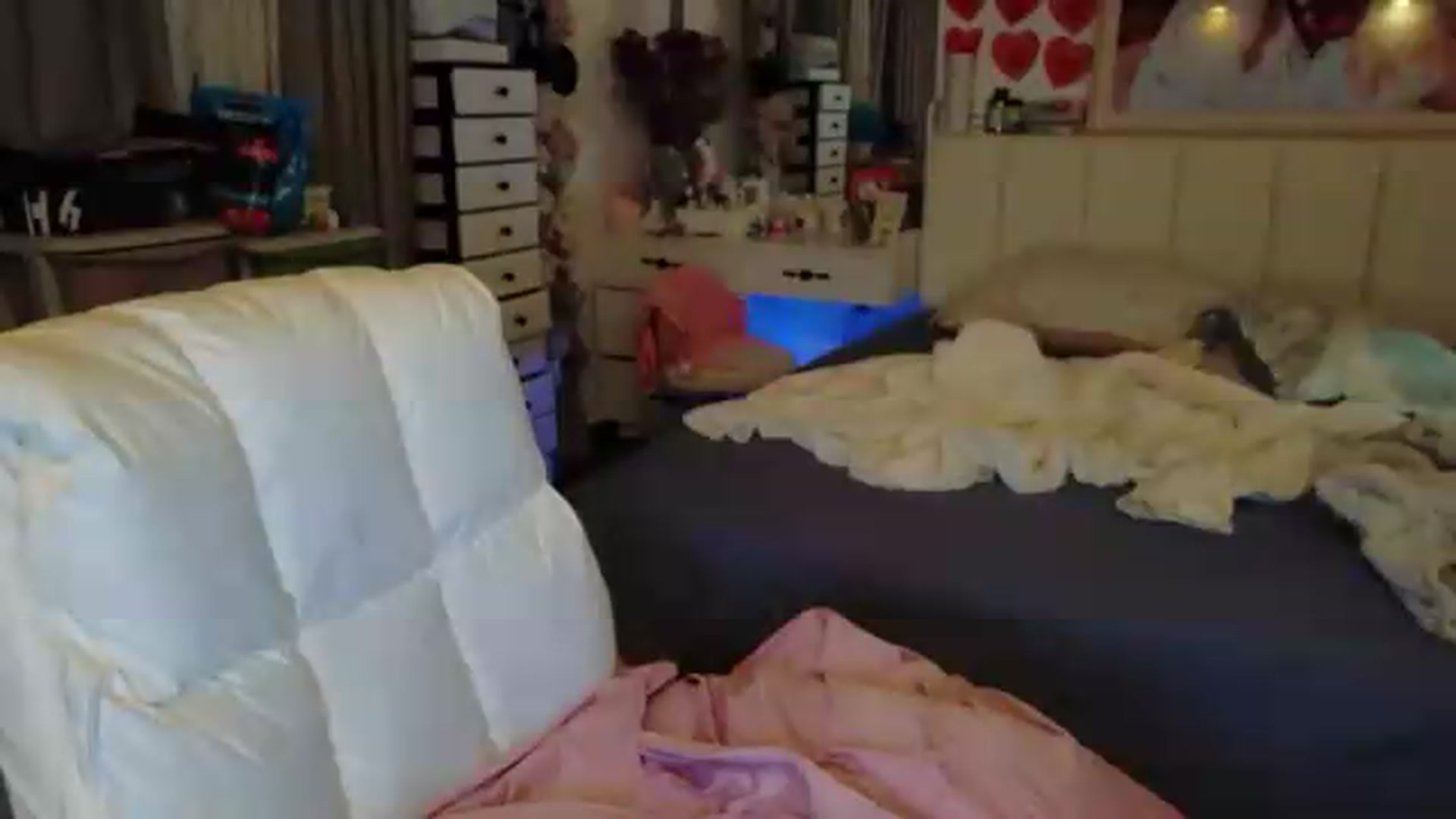 Gallery image thumbnail from Bunni_'s myfreecams stream on, 07/10/2026, 04:32 image 15 of 20
