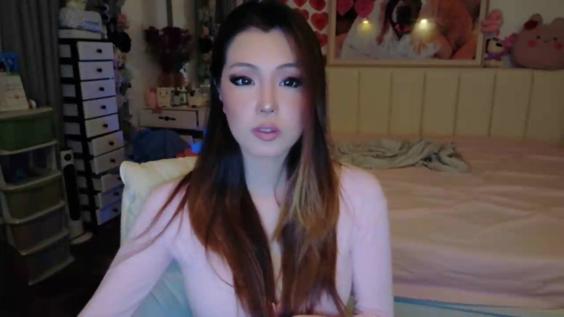 Gallery image thumbnail from Bunni_'s myfreecams stream on, 07/16/2026, 04:47 image 18 of 20