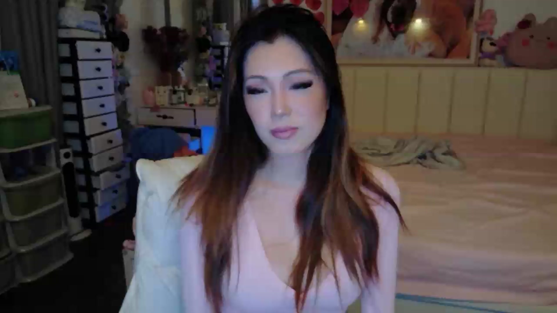 Gallery image thumbnail from Bunni_'s myfreecams stream on, 07/16/2026, 04:47 image 1 of 20