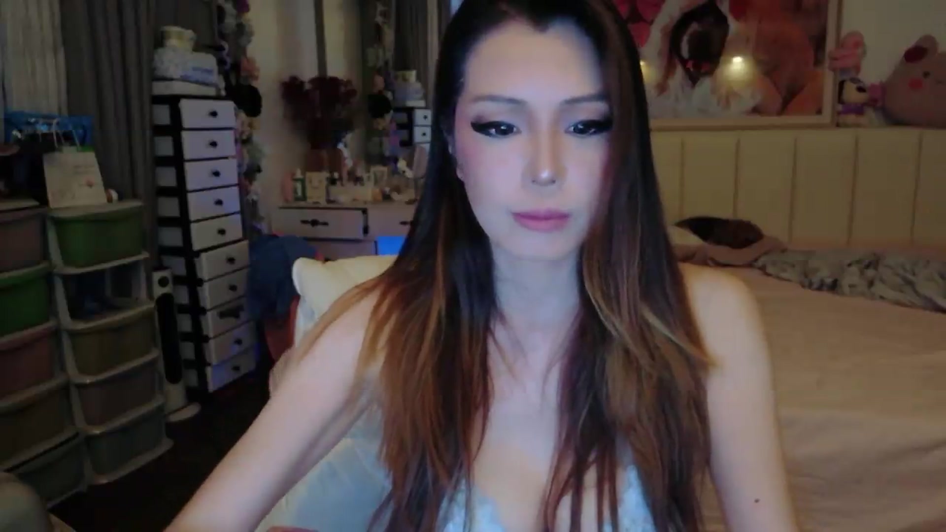 Gallery image thumbnail from Bunni_'s myfreecams stream on, 07/17/2026, 04:47 image 4 of 20