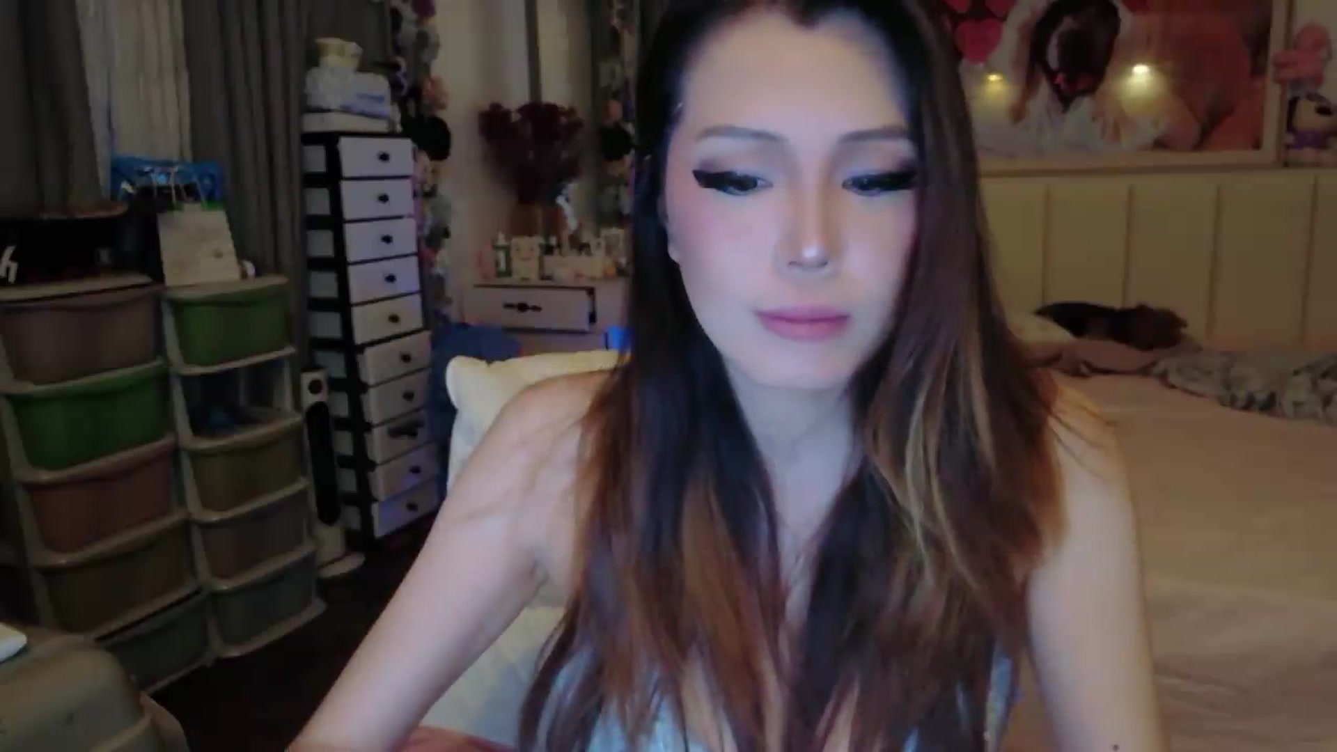 Gallery image thumbnail from Bunni_'s myfreecams stream on, 07/17/2026, 04:47 image 19 of 20