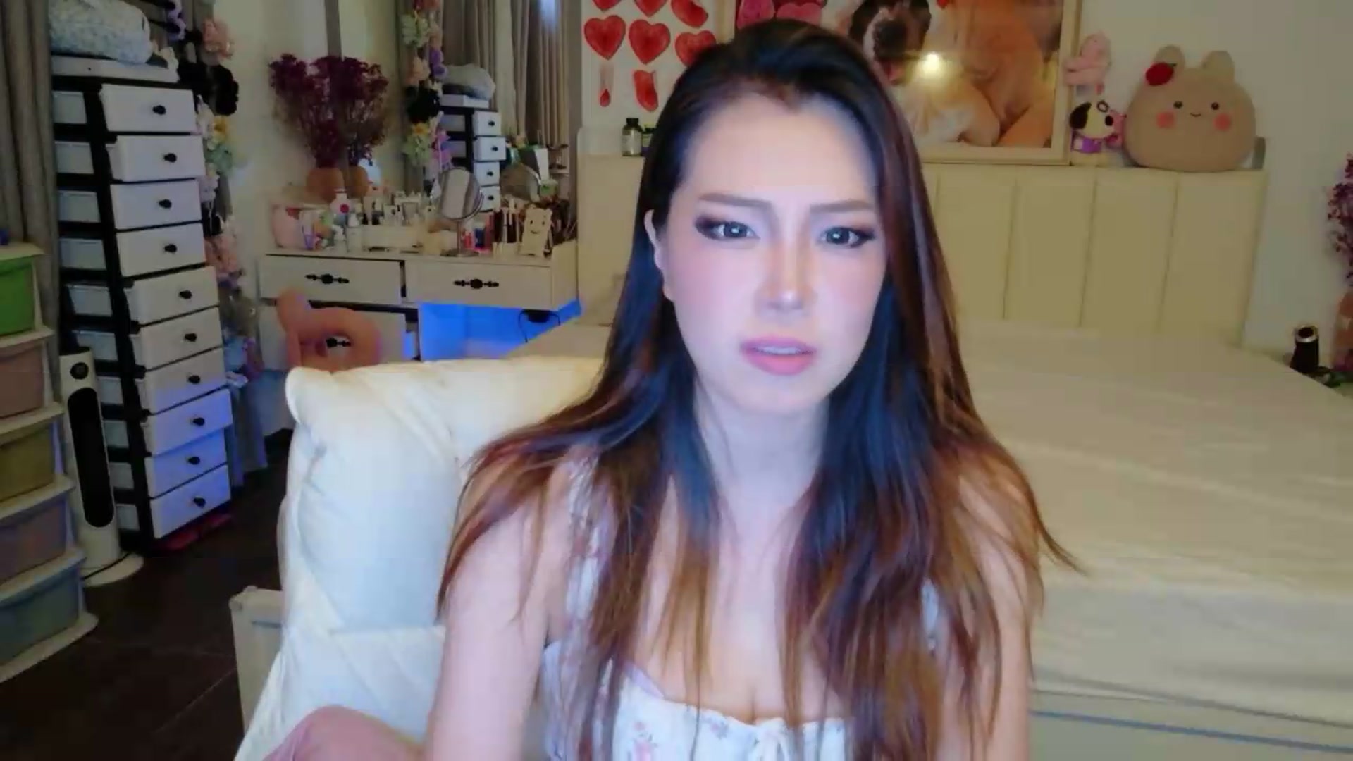Gallery image thumbnail from Bunni_'s myfreecams stream on, 07/29/2026, 05:49 image 16 of 20