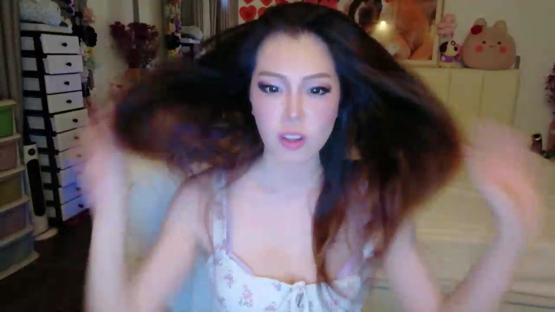 Gallery image thumbnail from Bunni_'s myfreecams stream on, 07/29/2026, 05:49 image 9 of 20