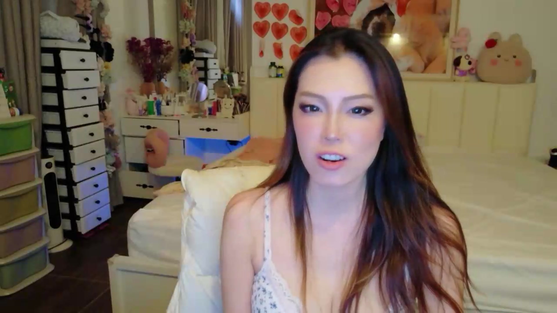 Gallery image thumbnail from Bunni_'s myfreecams stream on, 07/30/2026, 05:51 image 17 of 20