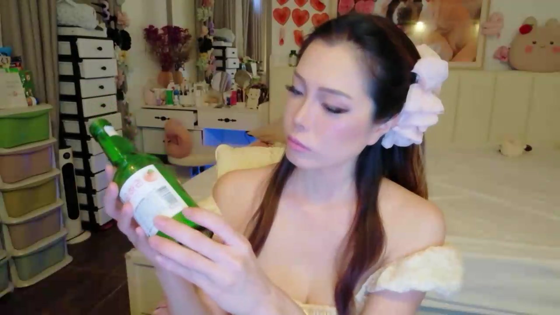 Gallery image thumbnail from Bunni_'s myfreecams stream on, 07/31/2026, 05:45 image 18 of 20