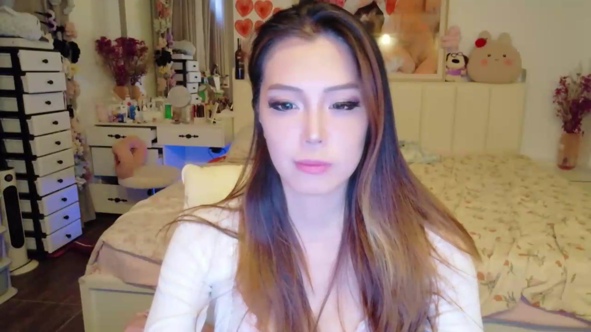 Gallery image thumbnail from Bunni_'s myfreecams stream on, 08/01/2026, 04:47 image 13 of 20