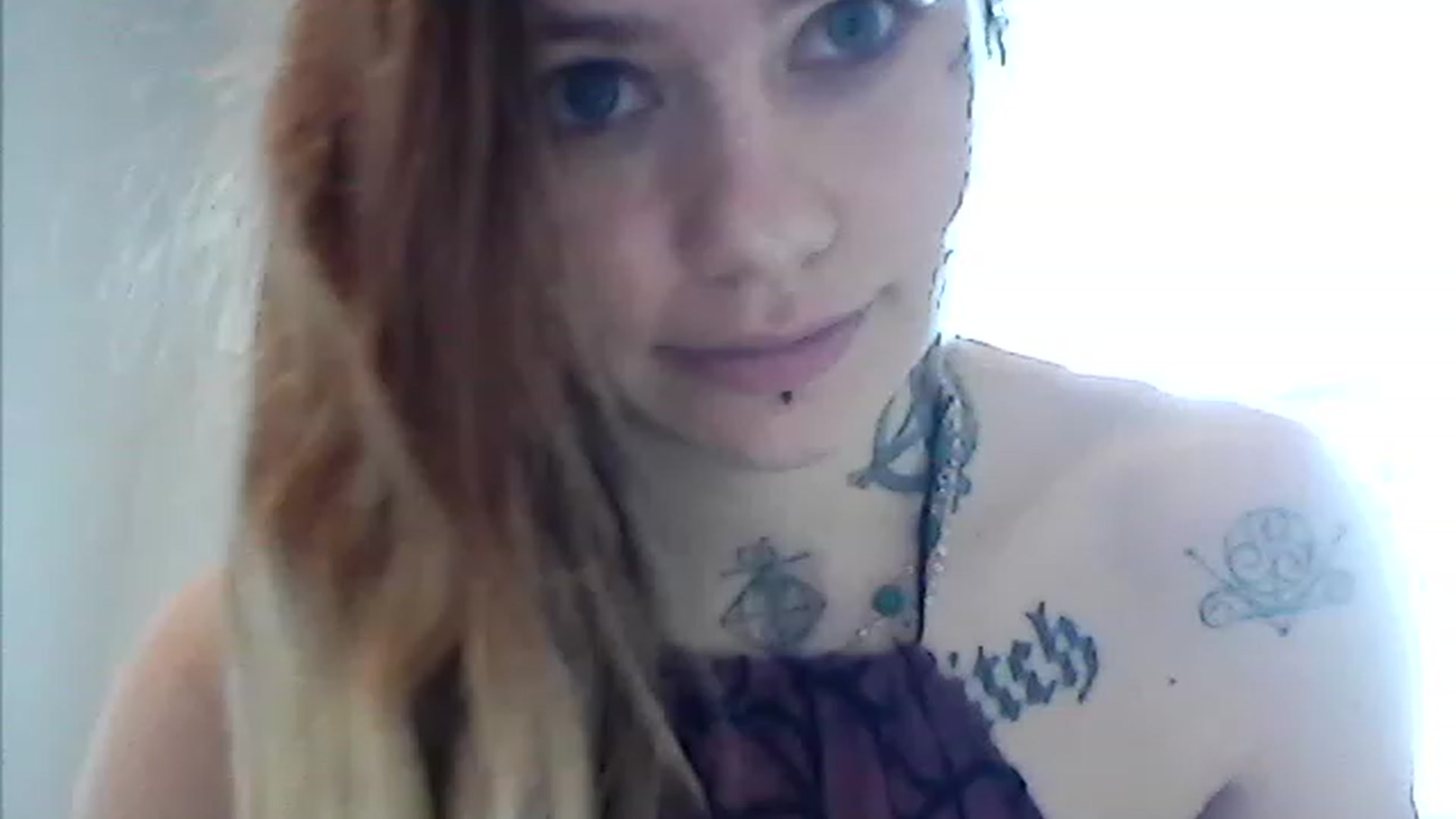 Gallery image thumbnail from Bunnie777's myfreecams stream on, 04/03/2023, 22:37 image 19 of 20