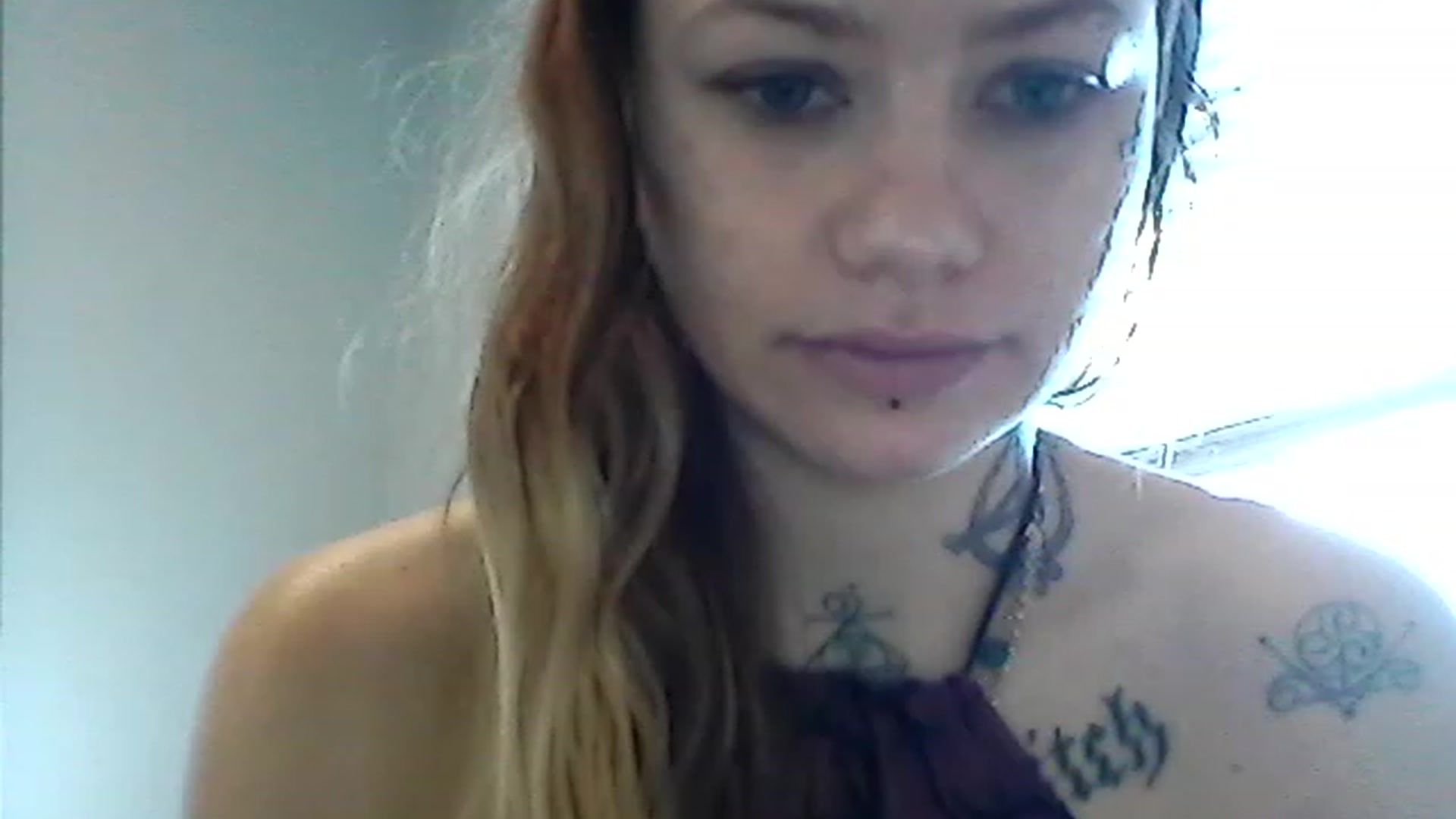 Gallery image thumbnail from Bunnie777's myfreecams stream on, 04/03/2023, 22:37 image 15 of 20