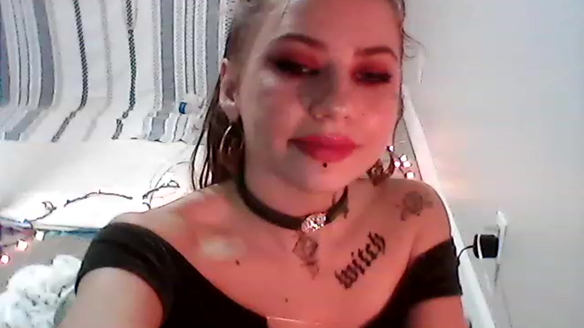Gallery image thumbnail from Bunnie777's myfreecams stream on, 04/15/2023, 11:57 image 6 of 20