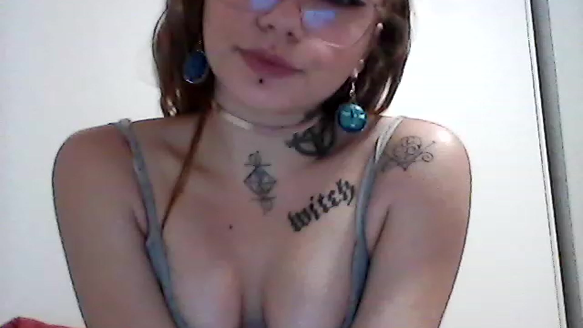 Gallery image thumbnail from Bunnie777's myfreecams stream on, 05/10/2023, 09:29 image 18 of 20