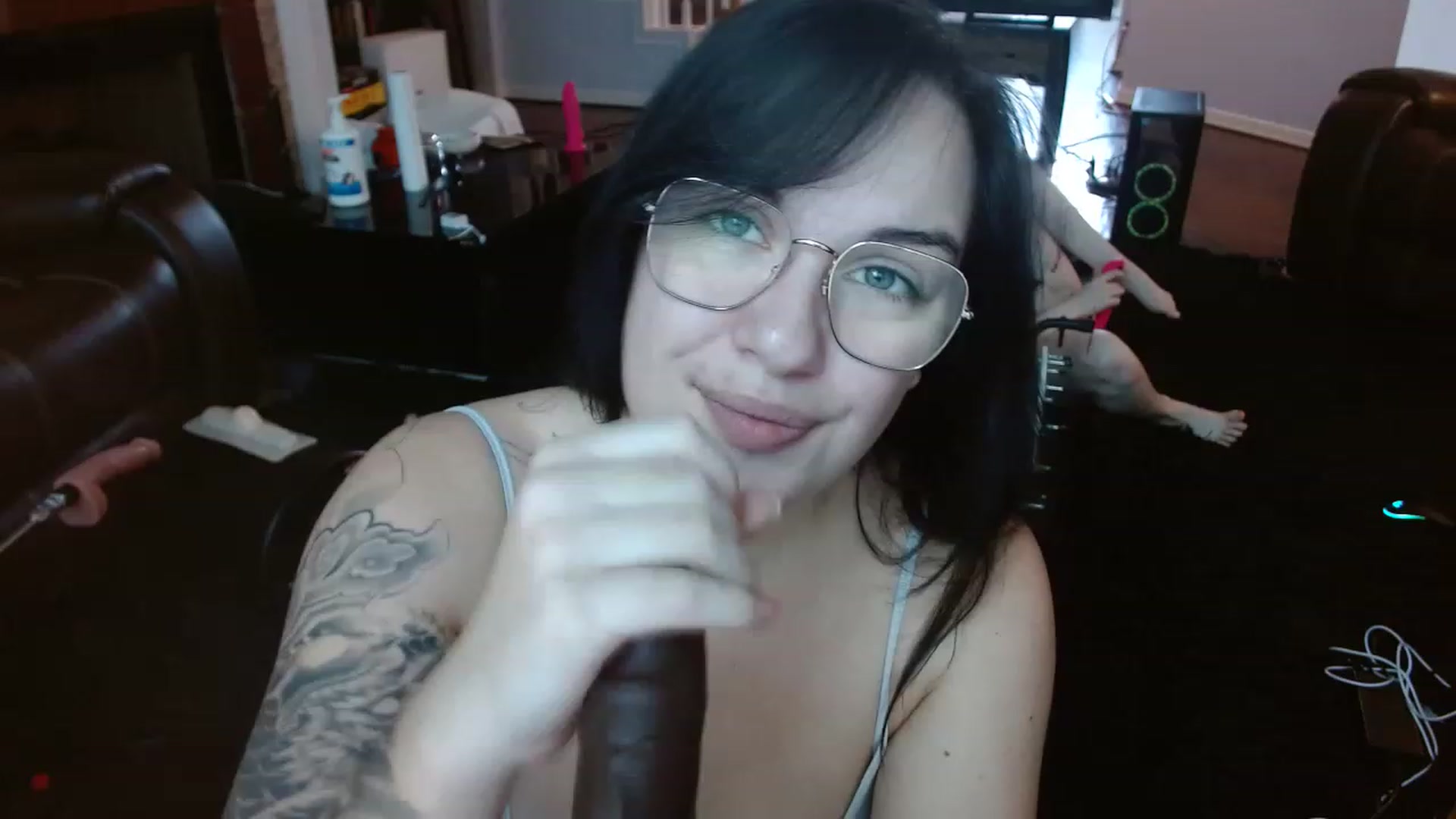 Gallery image thumbnail from BunnyNextDoor's myfreecams stream on, 12/03/2022, 21:09 image 2 of 20